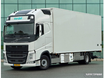 Camion frigorifique VOLVO FH13 460