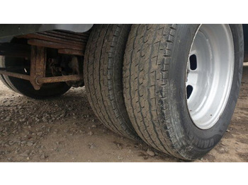 Utilitaire plateau, Utilitaire double cabine Iveco 50C18 Daily 3.D 16V +Effer: photos 5