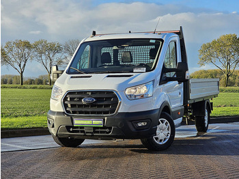 Utilitaire plateau FORD Transit