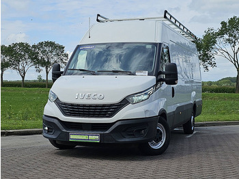 Fourgon utilitaire IVECO Daily 35s18