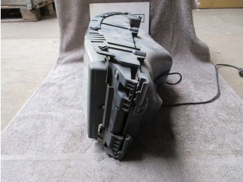 Feu avant pour Camion Scania 1732510 // 1467003 SCANIA R 420 KOPLAMP RECHTS EURO 5: photos 4