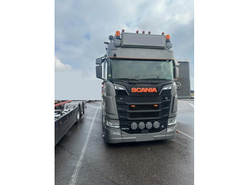 Camion porte-conteneur/ Caisse mobile SCANIA S