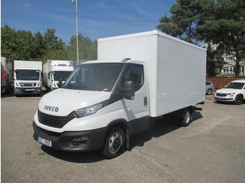 Fourgon grand volume IVECO Daily 35c16