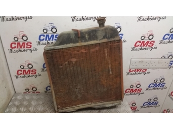Radiateur pour Tracteur agricole Ford Engine Water Cooling Radiator With Cowling: photos 3 Radiateur pour Tracteur agricole Ford Engine Water Cooling Radiator With Cowling: photos 3