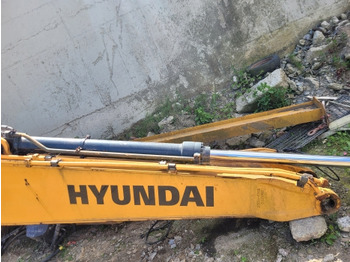 Vérin hydraulique HYUNDAI