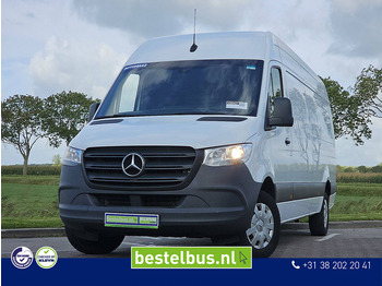 Fourgon utilitaire MERCEDES-BENZ Sprinter 317