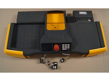 Cabine et intérieur JUNGHEINRICH