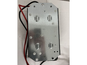 Accumulateur pour Matériel de manutention Zivan F6BOMW-01040X-1 | NG1 24V37.5A 230v sn. 1709412963 80A Rema battery connec NG1 24V37.5A 230v sn. 1709412963 80A Rema battery connector: photos 2