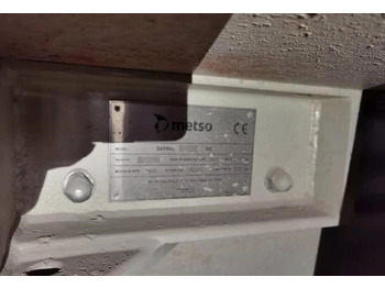 Concasseur à cône Metso B9100SE Vertical Shaft Impact Crusher: photos 2 Concasseur à cône Metso B9100SE Vertical Shaft Impact Crusher: photos 2