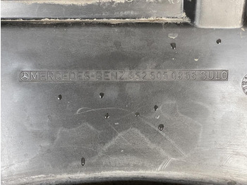 Radiateur pour Camion MERCEDES-BENZ BEHR - A 652 501 66 01: photos 3
