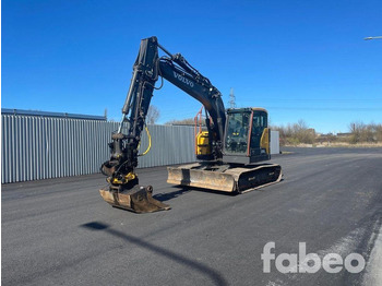 Pelle sur chenille VOLVO ECR145EL