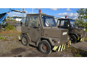 Tracteur d'avions
