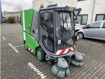 Balayeuse de voirie TENNANT Green Machines 500 ZE electric 500 ZE: photos 3 Balayeuse de voirie TENNANT Green Machines 500 ZE electric 500 ZE: photos 3