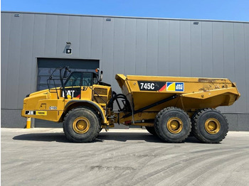 Tombereau articulé CATERPILLAR 745