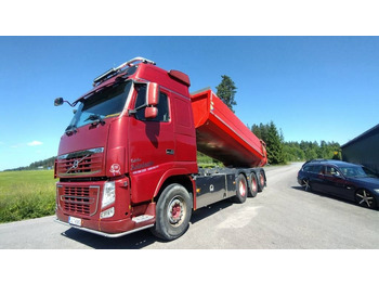 Camion benne VOLVO FH16 600