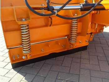 Lame à neige neuf Vemac Vario Schneeschild Schneeschieber Winterdienst 250cm NEU: photos 4 Lame à neige neuf Vemac Vario Schneeschild Schneeschieber Winterdienst 250cm NEU: photos 4