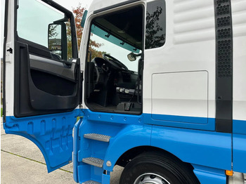 Tracteur routier MAN TGX 26.480 / NL TRUCK / RETARDER / EURO 6 / 6X2 / LIFT+STEER AXLE / 60T: photos 4