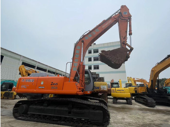 Pelle sur chenille HITACHI ZX350
