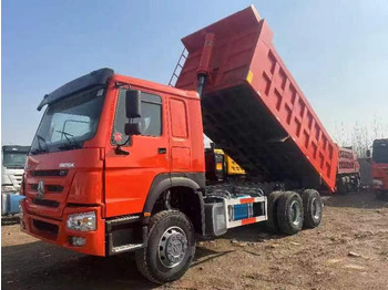 Camion benne SINOTRUK HOWO