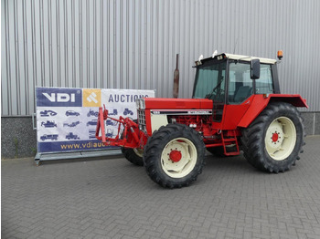 Tracteur agricole INTERNATIONAL