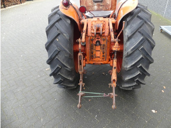 Tracteur agricole Renault Super 7 Vineyard: photos 5