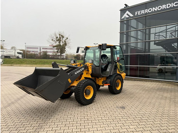 Chargeuse sur pneus Volvo JL25H Electric *Auch Miete: photos 4