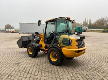 Chargeuse sur pneus Volvo JL25H Electric *Auch Miete: photos 3