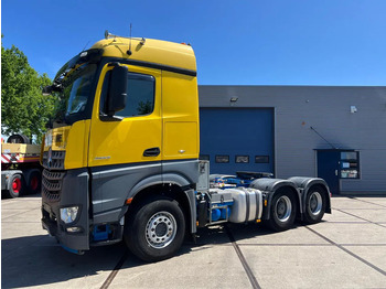 Tracteur routier MERCEDES-BENZ Arocs 2663