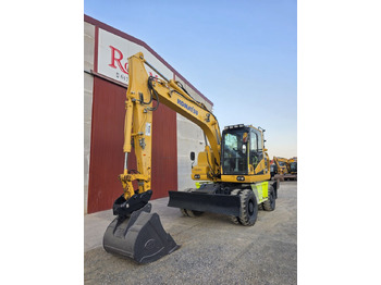 Pelle sur pneus KOMATSU PW148-11: photos 2