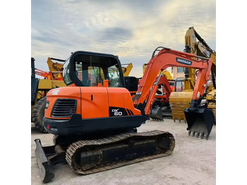 Pelle sur chenille 6t Small Excavator,Mini Excavating Machine Korea Doosan Used Excavators Doosan Dx60 For Sale In Shanghai: photos 2