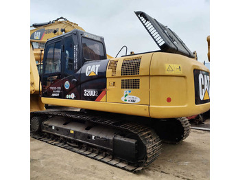 Pelle sur chenille CATERPILLAR 320D2
