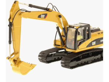Pelle sur chenille CATERPILLAR 320D