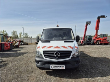 Camion benne Mercedes-Benz Tipper: photos 4