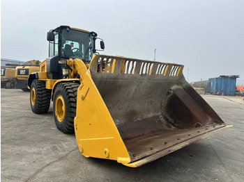 Chargeuse sur pneus CAT 938 K: photos 3