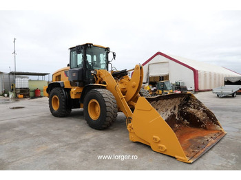 Chargeuse sur pneus CATERPILLAR 938M