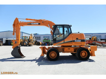 Pelle sur pneus CASE