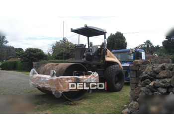 Compacteur CASE