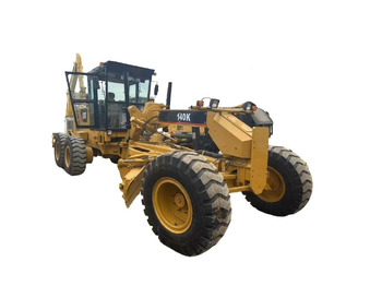Compacteur à pieds de mouton/ Monocylindre CATERPILLAR 140K