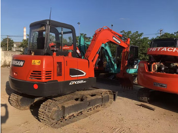 Pelle sur chenille DOOSAN DX55
