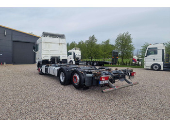 Camion porte-conteneur/ Caisse mobile DAF XF 460: photos 3