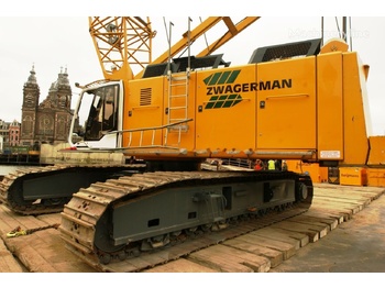 Grue sur chenilles LIEBHERR HS 885 HD