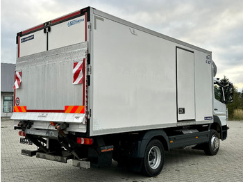 MERCEDES-BENZ ATEGO 1218 / CHŁODNIA / WINDA / 12 PALET / 5.10 M DŁUGOŚCI / AUTOMAT / LAMBERET / 5090 KG ŁADOWNOŚCI — crédit-bail MERCEDES-BENZ ATEGO 1218 / CHŁODNIA / WINDA / 12 PALET / 5.10 M DŁUGOŚCI / AUTOMAT / LAMBERET / 5090 KG ŁADOWNOŚCI: photos 4