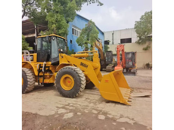 Chargeuse sur pneus CATERPILLAR 966H