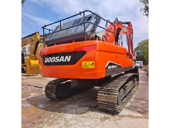 Pelle sur chenille DOOSAN DX225LC-9C