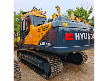 Pelle sur chenille HYUNDAI