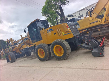 Niveleuse XCMG GR 2153: photos 3 Niveleuse XCMG GR 2153: photos 3