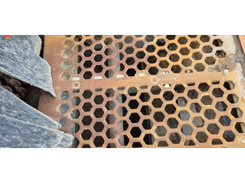 Concasseur à percussion Terex Cobra 230 mobile Brechanlager Prallbrecher: photos 5 Concasseur à percussion Terex Cobra 230 mobile Brechanlager Prallbrecher: photos 5