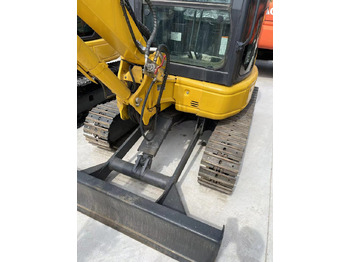 Mini pelle KOMATSU PC30
