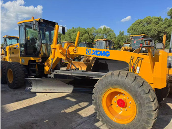 Niveleuse XCMG GR180