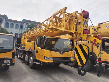 Grue mobile XCMG QY70KC